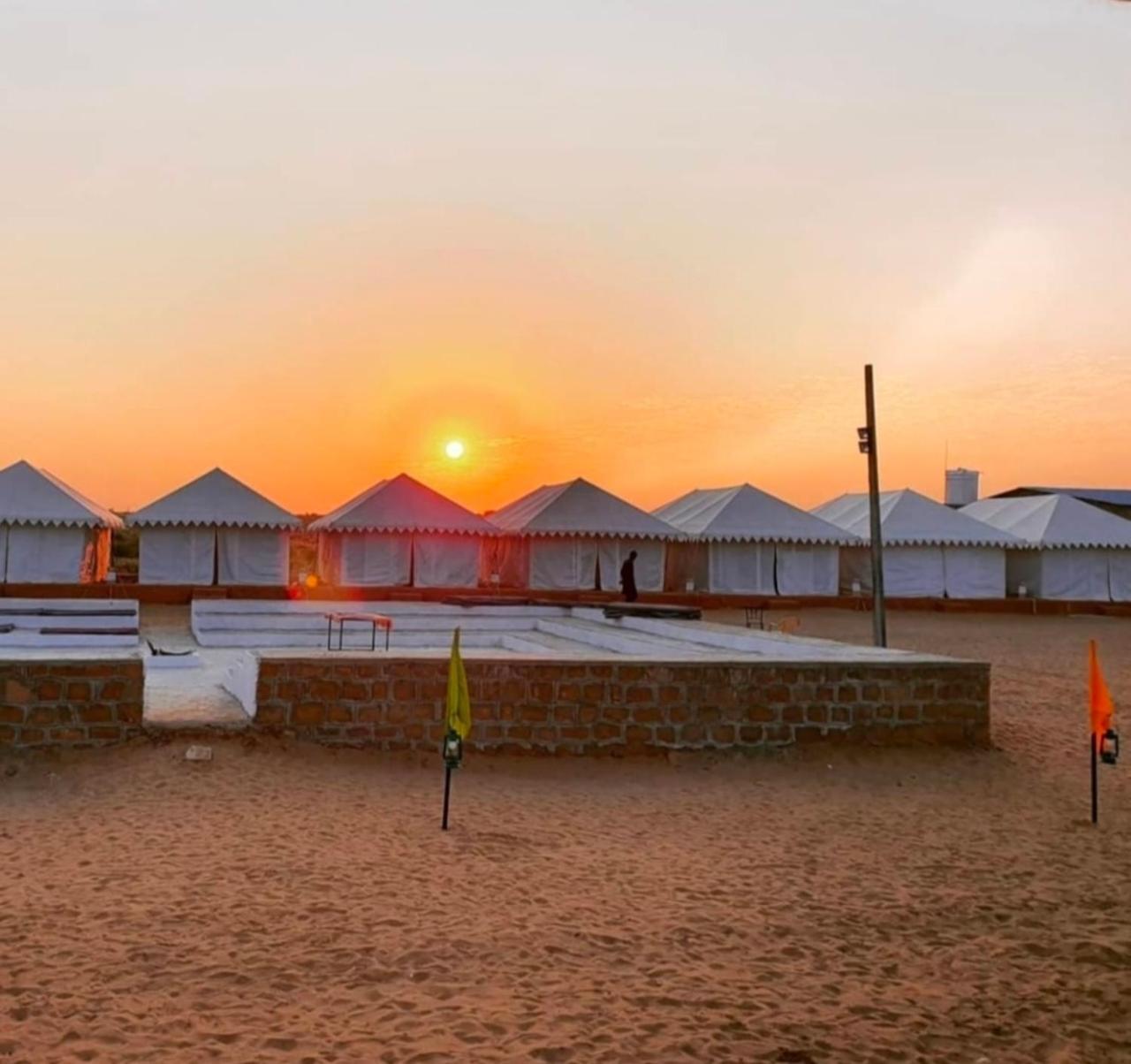 The Saffron Desert Camp Dzsaiszalmer Kültér fotó